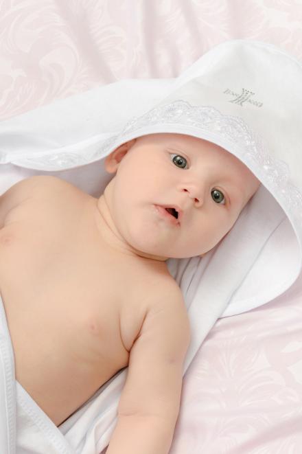 Пеленка крестильная с капюшоном арт. УГ-КР-002 белый (ед.)