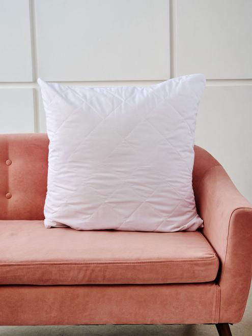 Наперник стеганный 70*70 (молния)