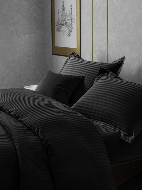 Постельное белье сатин страйп с простыней на резинке - Черный